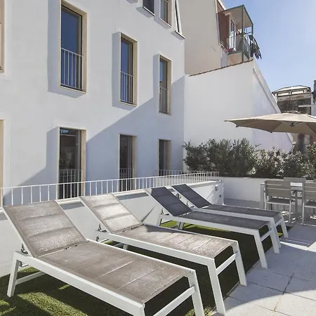 Modern Garden Terrace